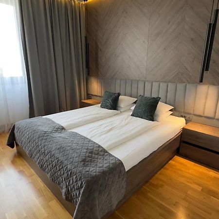 Dom Boutique Apartments - Park View ベオグラード エクステリア 写真